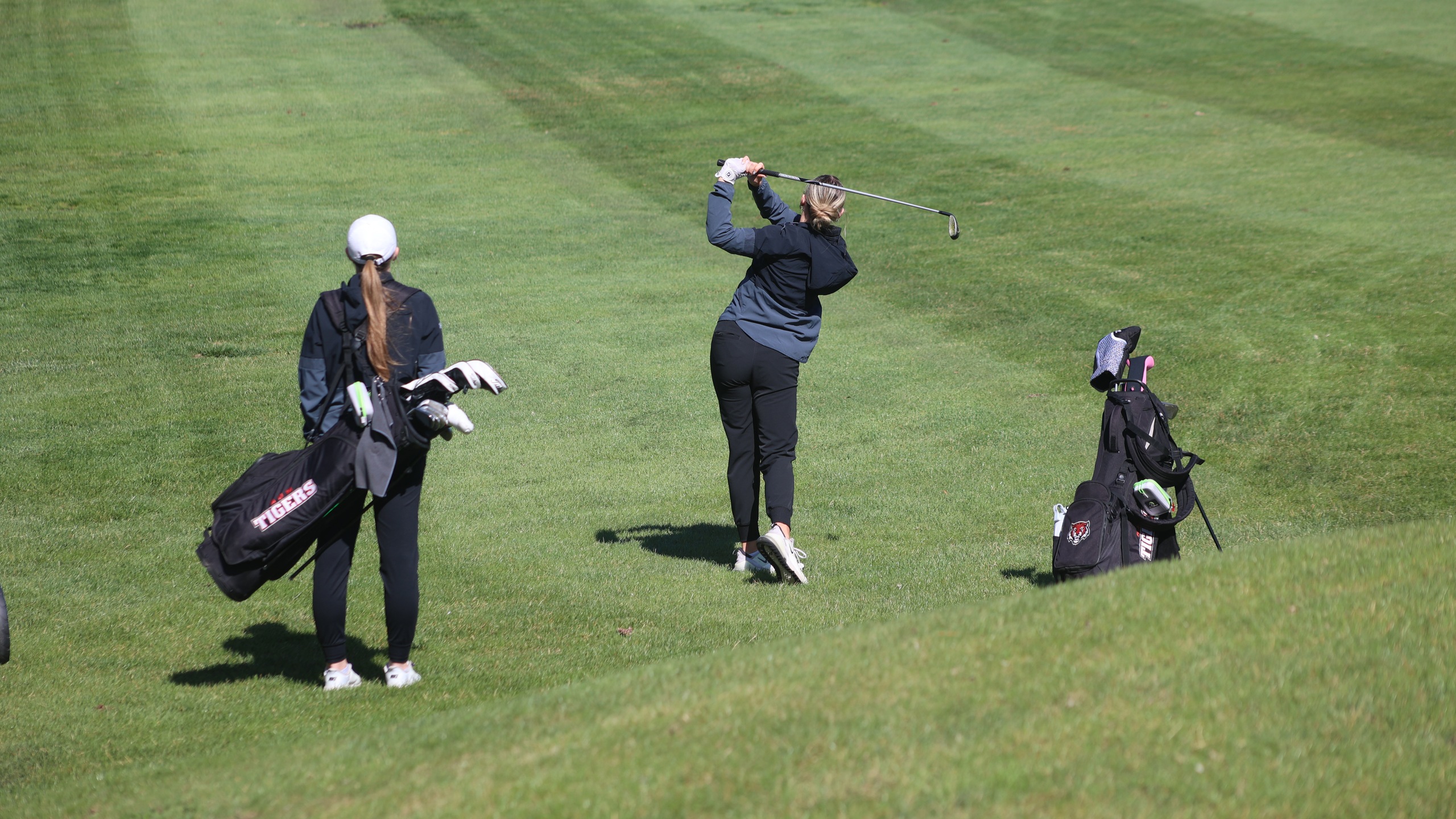 Girls Golf Captures Numerous Victories